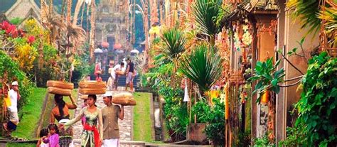 Penglipuran Bali: World's 3rd Cleanest Village .